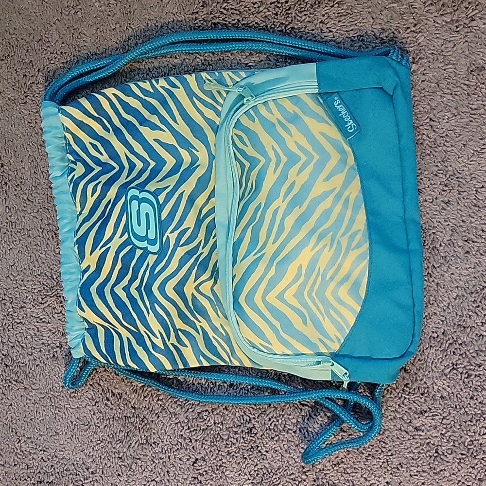 Skechers sling bag